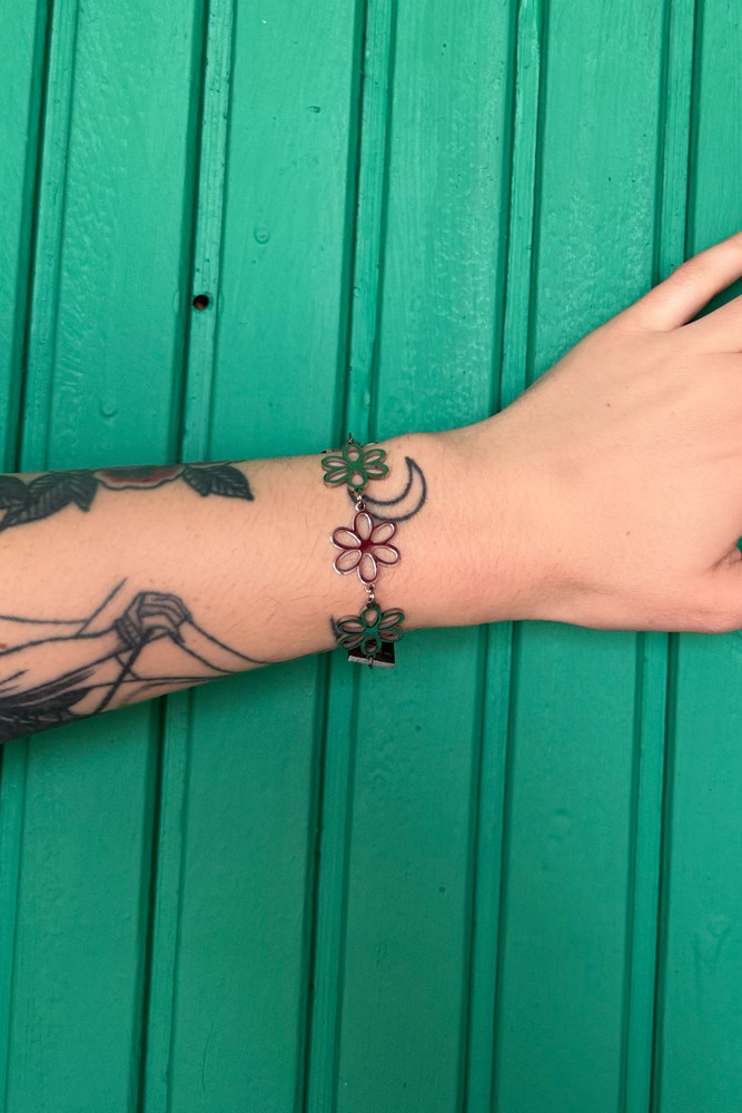Daisy Chain Bracelet