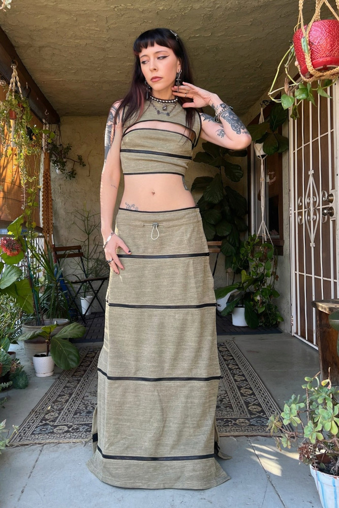 40-in-1 Olive Green Zip-Off Convertible Dress