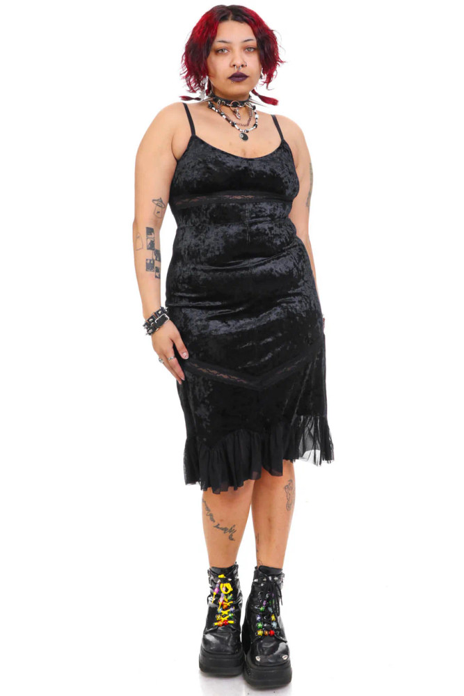 Luci Black Velvet Midi Dress