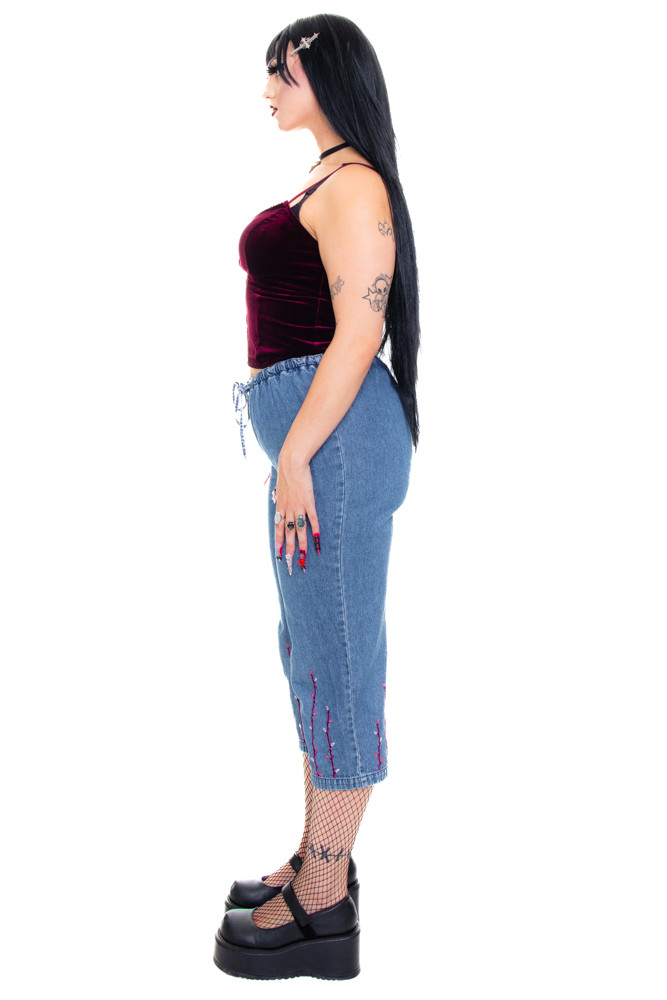 Vintage 90's Embroidered Denim Capris - S/M/L