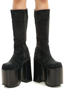 Vintage Y2K Demonia Kiss Boots