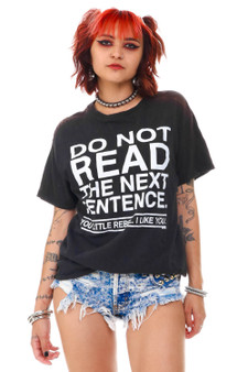 Vintage Y2K Do Not Read T-Shirt - OSFM