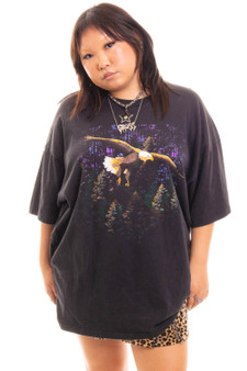 Vintage 90's Soaring Bald Eagle T-Shirt
