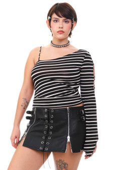 Vintage Y2K Charlotte Striped Asymmetric Top