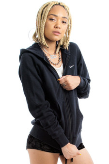 Not-Quite-Vintage 00's Classick Nike Zip Up Hoodie