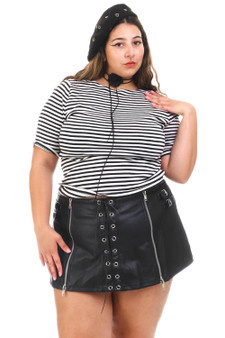 Vintage Y2K Black & White Striped T-Shirt