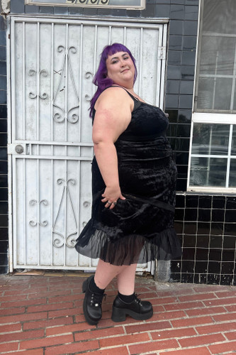 Luci Black Velvet Midi Dress