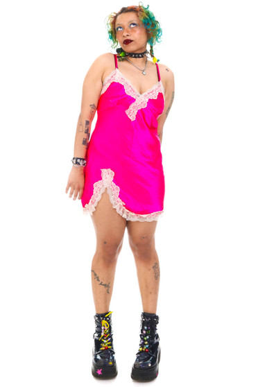 Vintage Y2K Pretty In Pink Lace Slip Dress