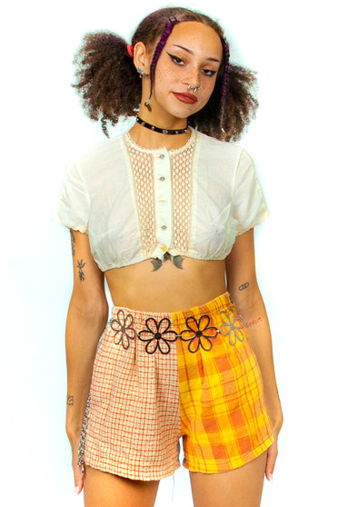 Vintage 70's Peasant Puff Sleeve Creme Lace Blouse