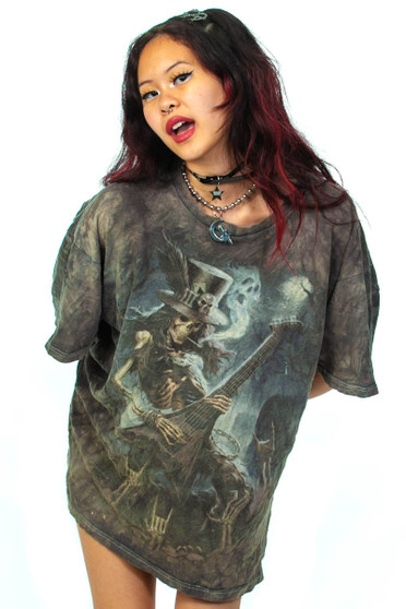 Vintage Y2K Grave Rocker T-Shirt 4
