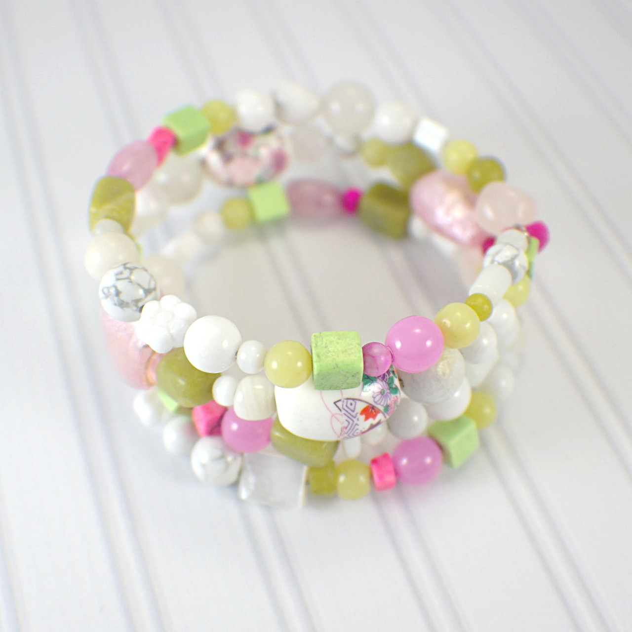The Pink Lily Wire & Bead Bracelet Kit – Mirrix Looms