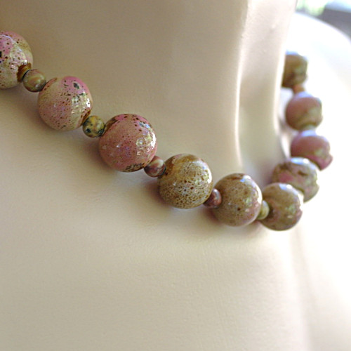 Cocoa & rose necklace 19 inches