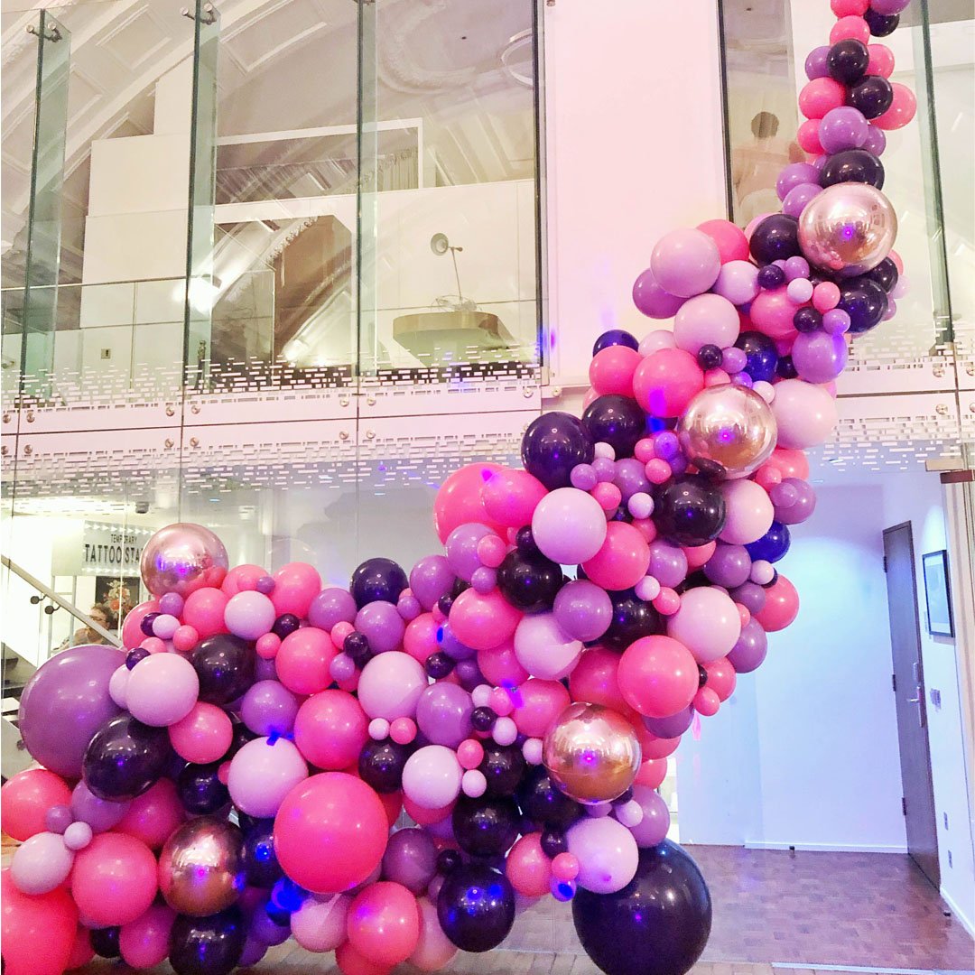 square-r-r-bride-balloon-display-installation.jpg