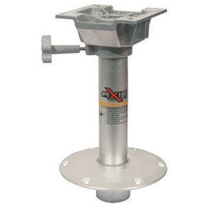 Pedestal Plug In 18"