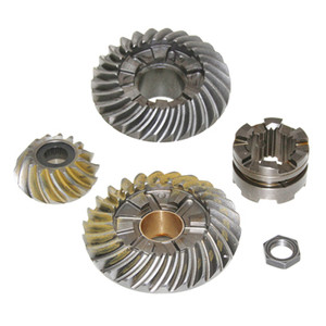 Gear Set Complete with Clutch for OMC Cobra 4-Cyl V6 & V8 with 5.5 & 1 1/4" Propeller Shaft 1992-1993