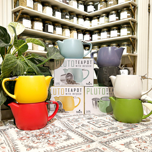 Pluto Porcelain Teapot Infuser 18.2 oz.