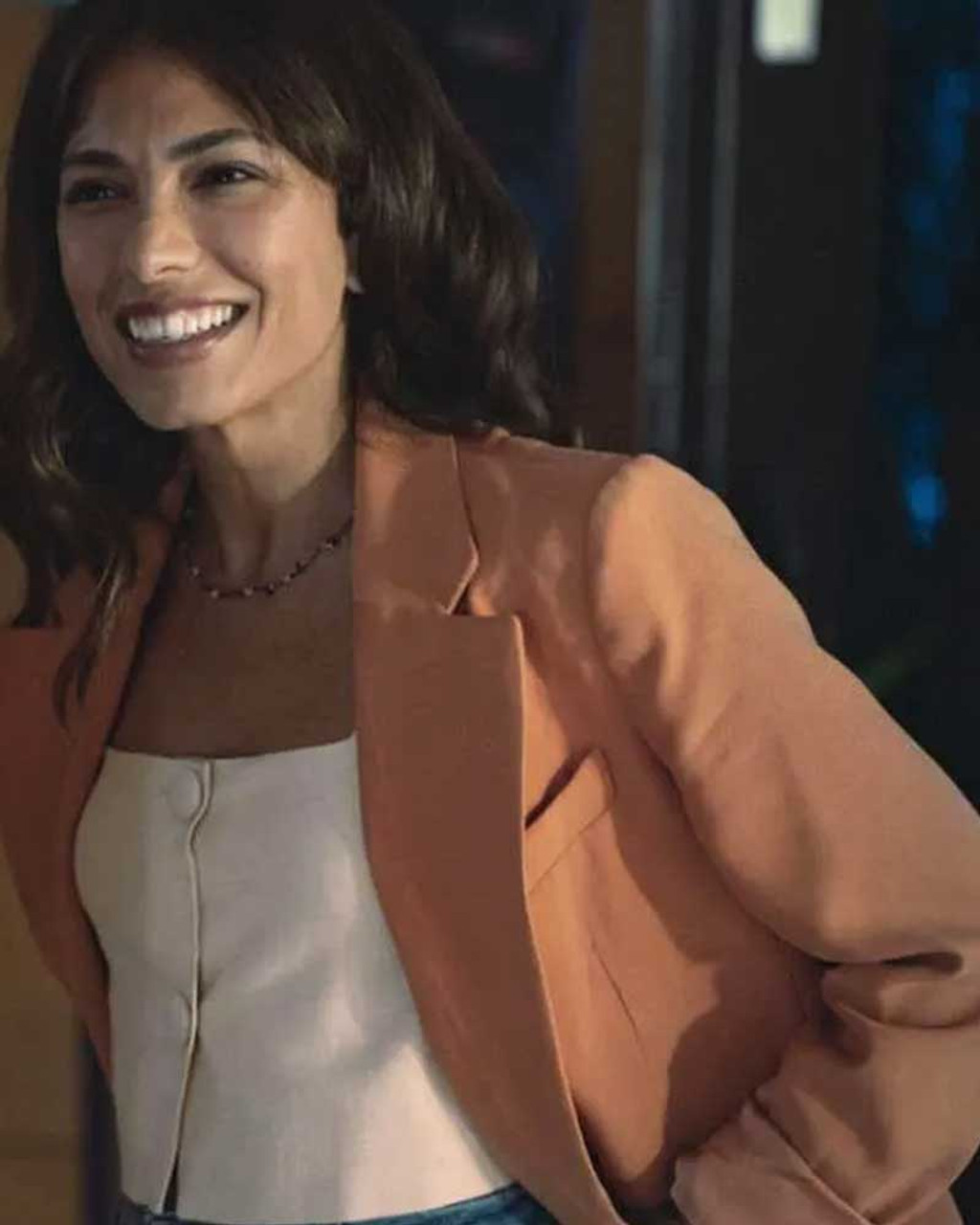 Who Is Erin Carter Evin Ahmad Cropped Blazer