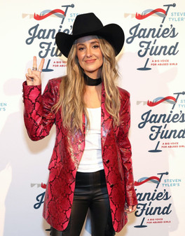 Lainey Wilson 6th Jam Janie Grammy Viewing Party Blazer