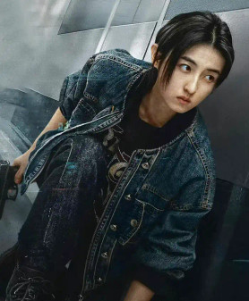 He Qiuguo The Shadow’s Edge 2025 Zifeng Zhang Bomber Denim Jacket
