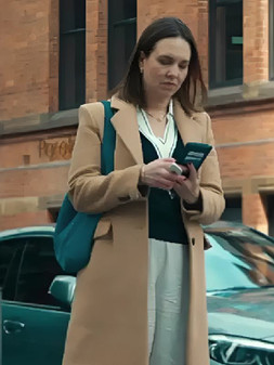 Ingrid Oliver Run Away 2026 Coat