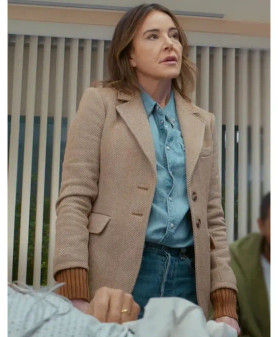 Christa Miller Shrinking S03 Blazer