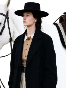 Mackenzie Foy The Isolate Thief  Coat for women