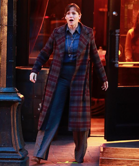 The Adam Project 2022 Jennifer Garner Trench Coat 1