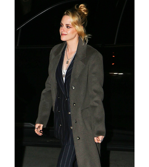 Kristen Stewart Grey Trench Coat 2022 1