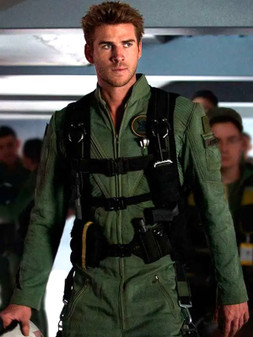 Land of Bad Liam Hemsworth Green Jumpsuit Land of Bad Liam Hemsworth Green Jumpsuit
