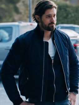 Beeks Tipline Mysteries Dial 1 For Murder Blue Jacket