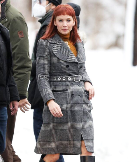 Don’t Look Up 2021 Jennifer Lawrence Grey Checkered Coat