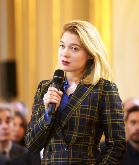 France (Jeanne) 2021 Léa Seydoux Checkered Coat