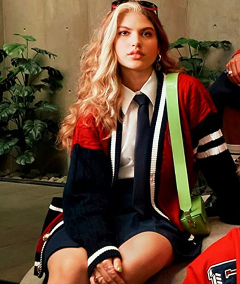 Rebelde TV Series 2022 Giovanna Grigio Sweater 1