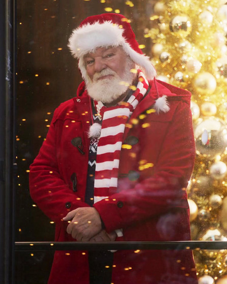 Falling for Christmas 2022 William Bus Riley Red Coat