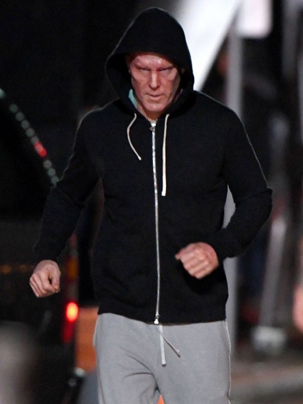 deadpool jacket ryan reynolds