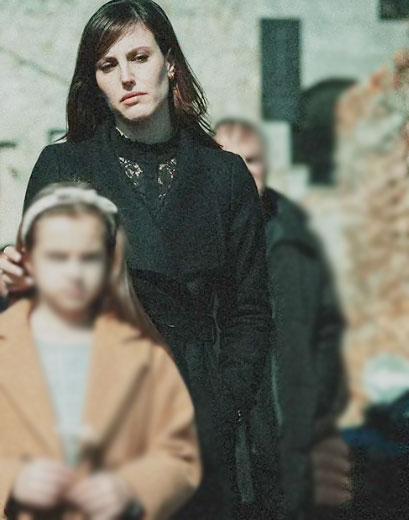 REIGN COAT: BLACK