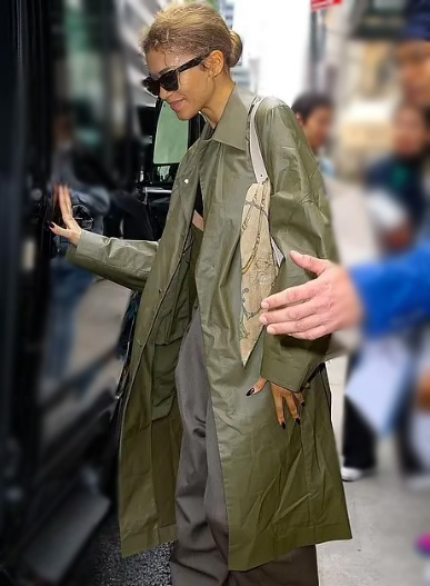 Zendaya Met Gala Green Coat