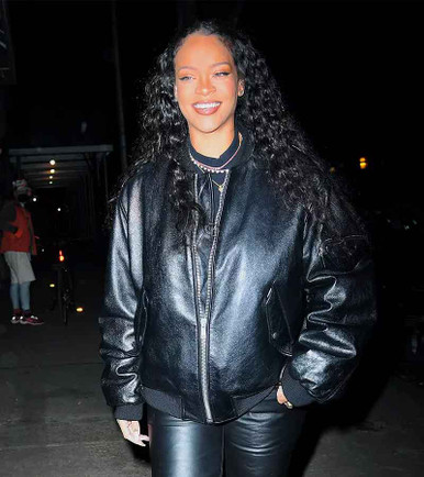 Rihanna's No Top and Open Leather Jacket Expertly Showed Off Her