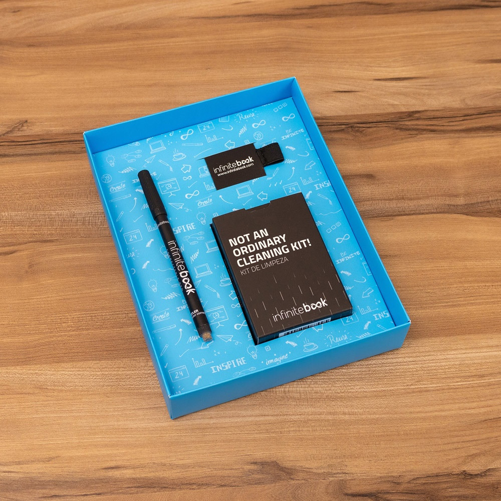 STARTER KIT INFINITEBOOK A5 PLANNER TEXTURE. Σετ που περιλαμβάνει το "Infinitebook" με σκληρό εξώφυλλο, 1 σετ καθαρισμού, 1 μαρκαδόρο και 1 θήκη στυλό