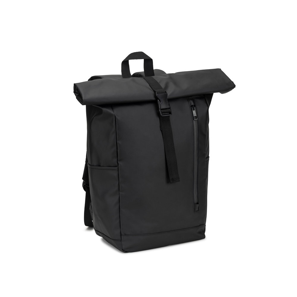 OSASCO BPACK. Σακίδιο πλάτης με σύστημα φερμουάρ που επιτρέπει την αναδίπλωση της κορυφής ώστε να προσαρμόζεται στον όγκο του σακιδίου, κατασκευασμένο από ανακυκλωμένο πολυεστέρα 600D