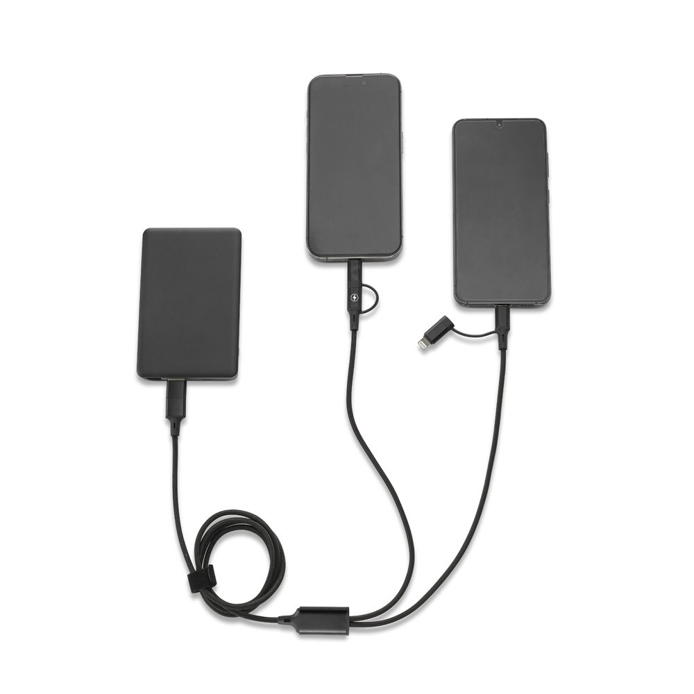 BERTOZZI. Υπερταχύς καλώδιο USB 6 σε 1 από ανακυκλωμένο αλουμίνιο (20%) και ανακυκλωμένο PET (4%)