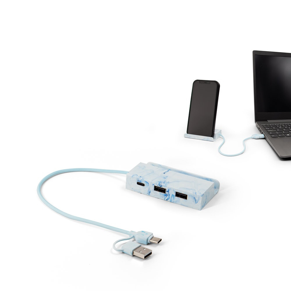BERNERS HUB. Ανακυκλωμένος κόμβος PET (100% rPET) με κύριες εισόδους και εξόδους