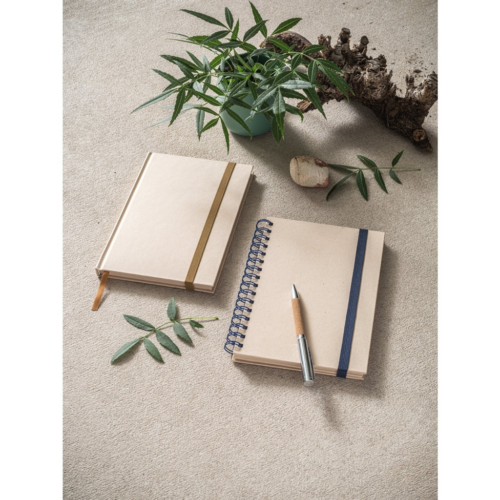 DICKINSON. Σημειωματάριο A5 από χαρτί ζαχαροκάλαμου 88% με γραμμές