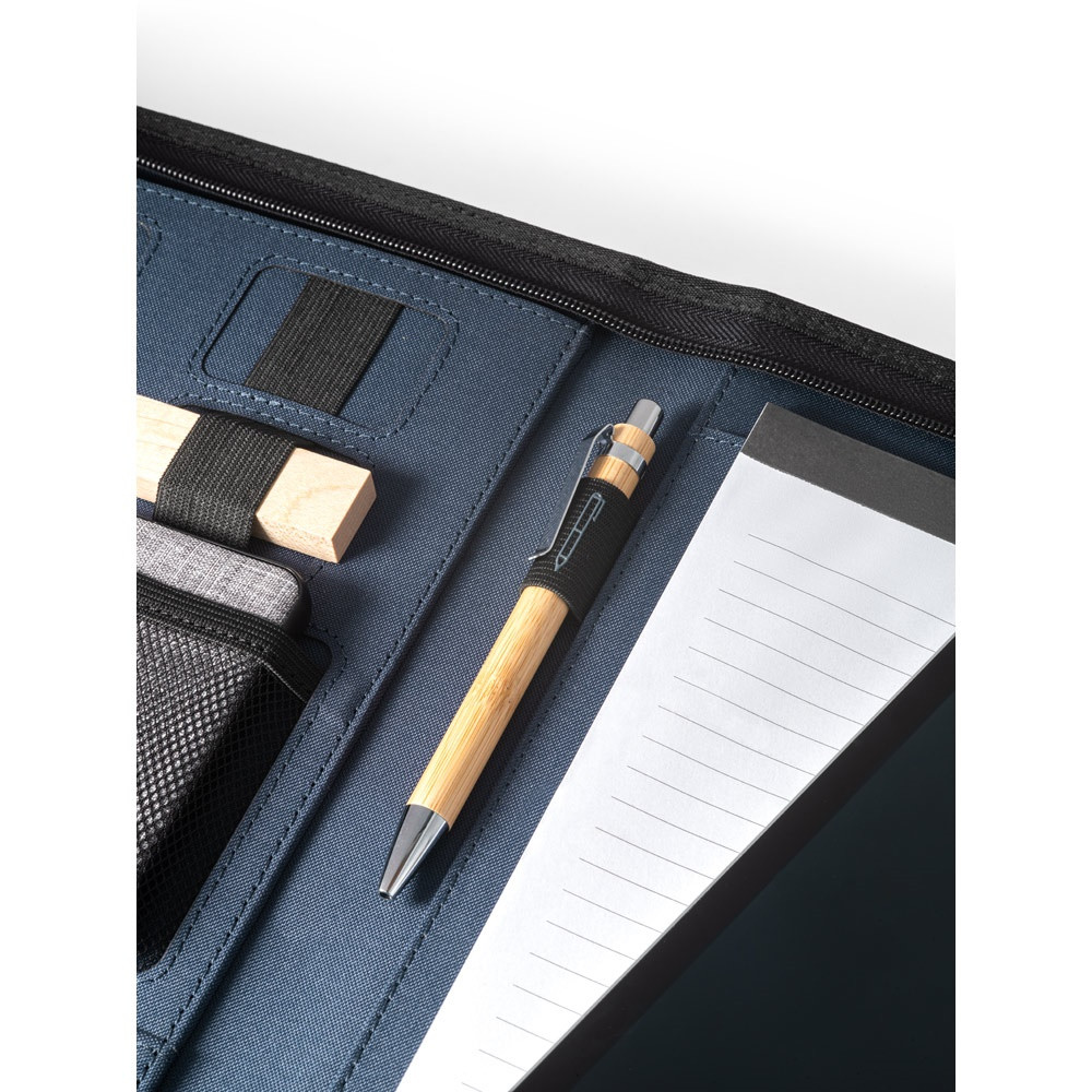EMERGE FOLDER. Φάκελος Α4 σε ανακυκλωμένο πολυεστέρα (100% rPET) 300D με φερμουάρ
