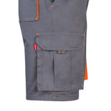 VL HEMERA. Διχρωμία, stretch βερμούδα με πολλαπλές τσέπες (240g/m²), από βαμβάκι (46%), EME (38%) και πολυεστέρα (16%)