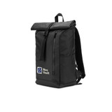 OSASCO BPACK. Σακίδιο πλάτης με σύστημα φερμουάρ που επιτρέπει την αναδίπλωση της κορυφής ώστε να προσαρμόζεται στον όγκο του σακιδίου, κατασκευασμένο από ανακυκλωμένο πολυεστέρα 600D