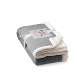 HEIDEN. Αναστρέψιμη κουβέρτα fleece (190 g/m²) με σατέν κορδέλα και εξατομικευμένη κάρτα