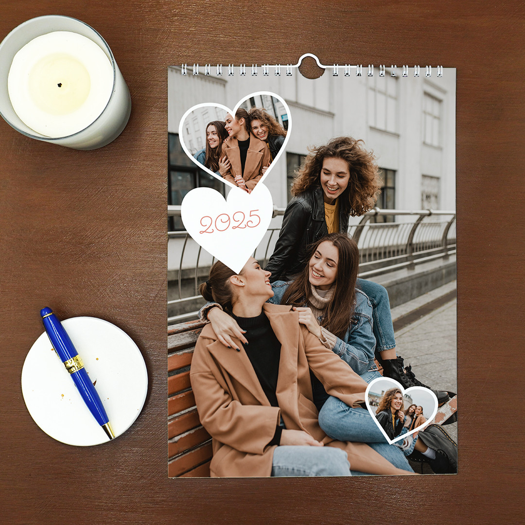 Product Image for Ημερολόγιο Τοίχου Friends