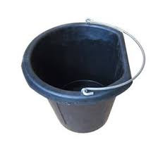 Flat Back Rubber Bucket 18 Quart