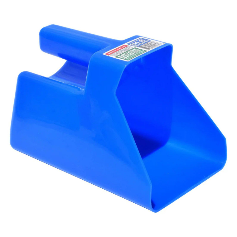 Large Enclosed Square Feed Scoop
